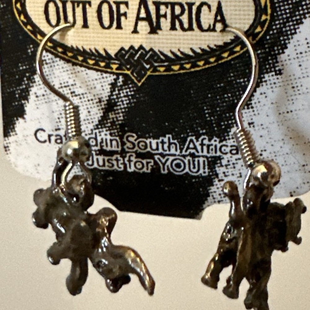 New With Tags Metal African Elephant Pierced Earrings Made in South Africa